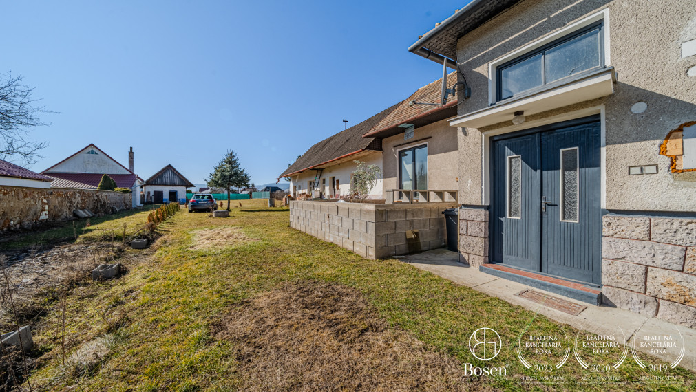 BOSEN | Rezervované Trojpodlažný rodinný dom Lovča