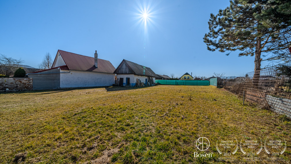 BOSEN | Rezervované Trojpodlažný rodinný dom Lovča