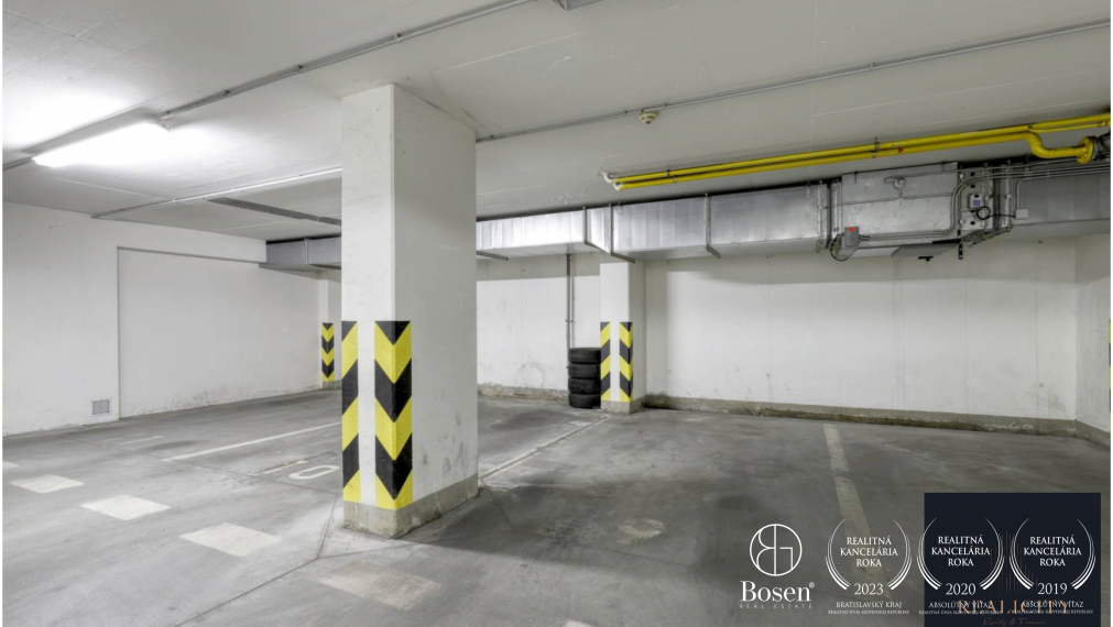 Bosen Realicity / Parkovacie miesto v bytovom dome KOLOSEO