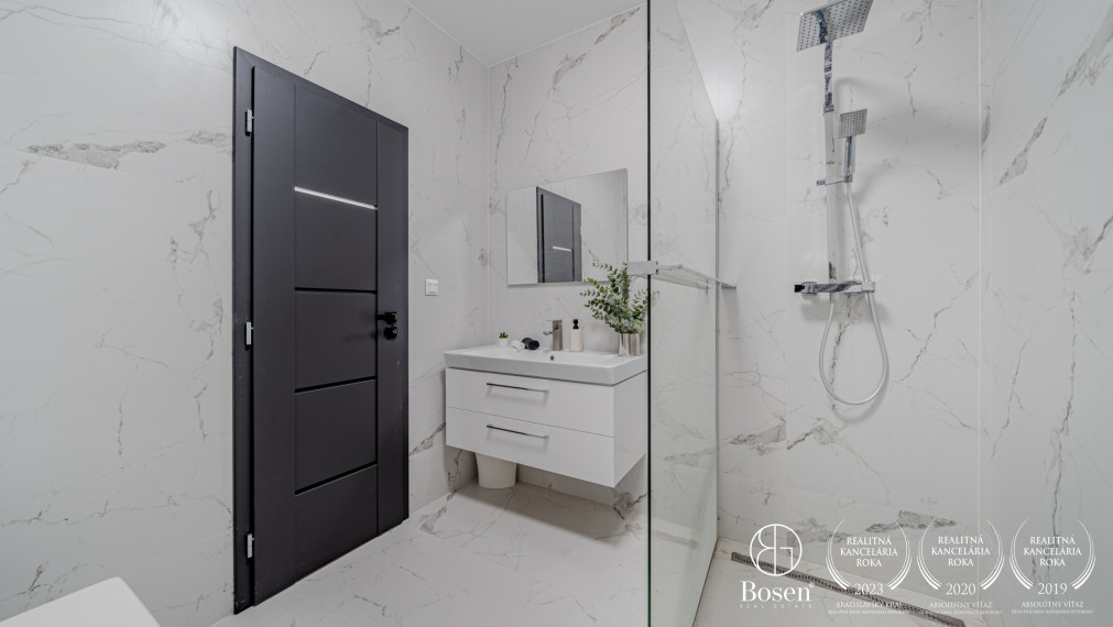 BOSEN | 4 izb rodinný dom, Dunajská Lužná 400m2 pozemok