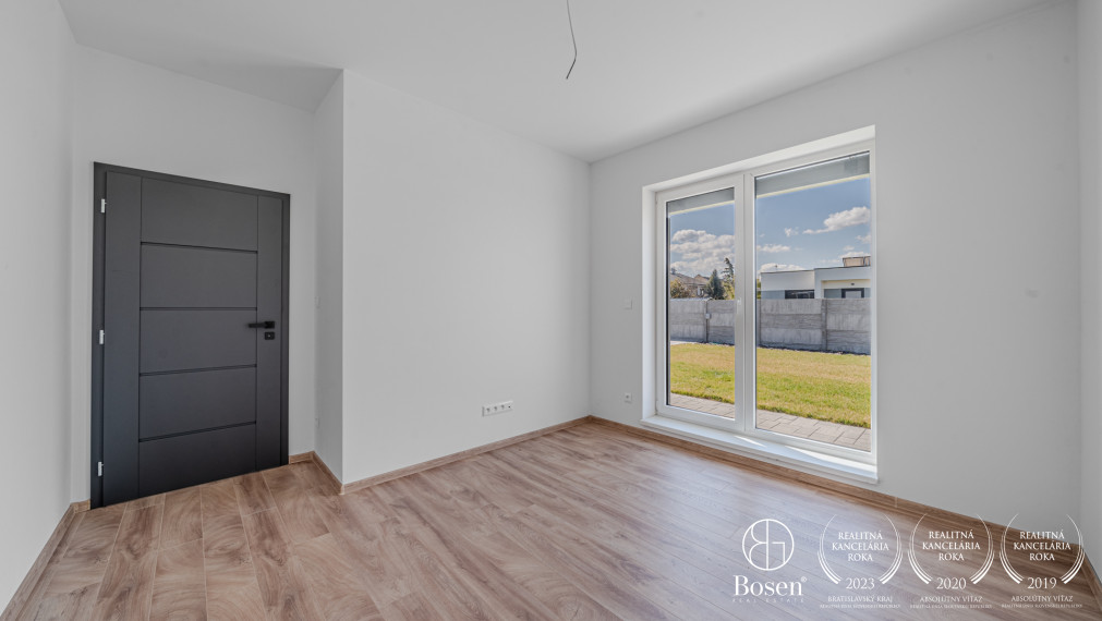 BOSEN | 4 izb rodinný dom, Dunajská Lužná 400m2 pozemok