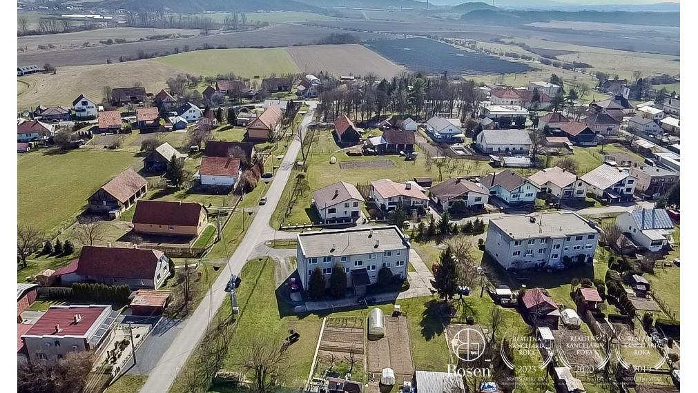 BOSEN | Rezervované, 4izbový byt, Buzitka.