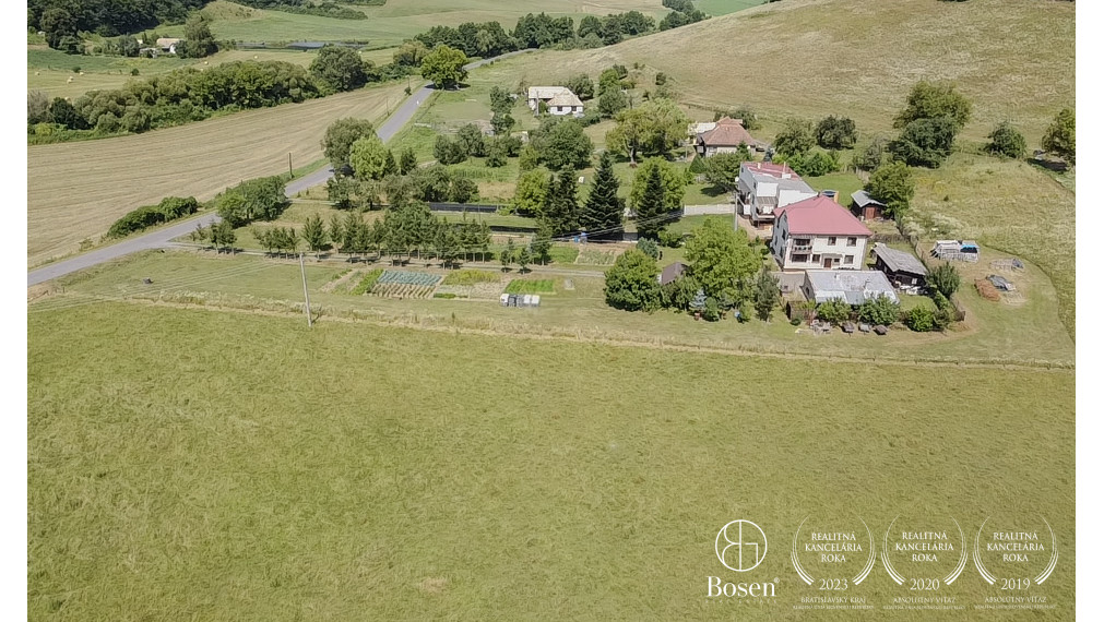 BOSEN | NOVÁ CENA, Rodinný dom v krásnom prostredí.