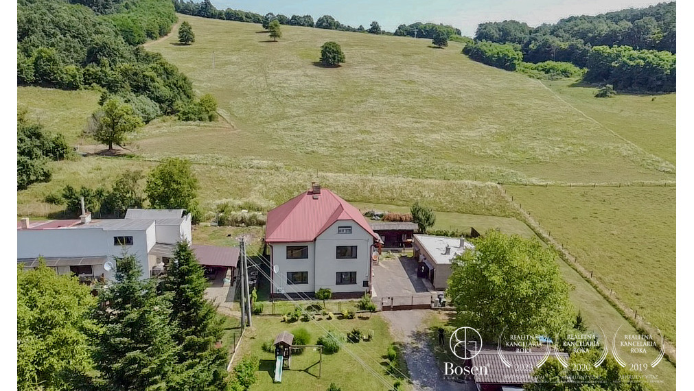 BOSEN | NOVÁ CENA, Rodinný dom v krásnom prostredí.