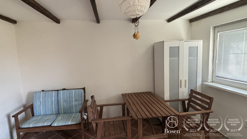 BOSEN | REZERVOVANÉ | Rekreačná chata s vlastným pozemkom, Modra