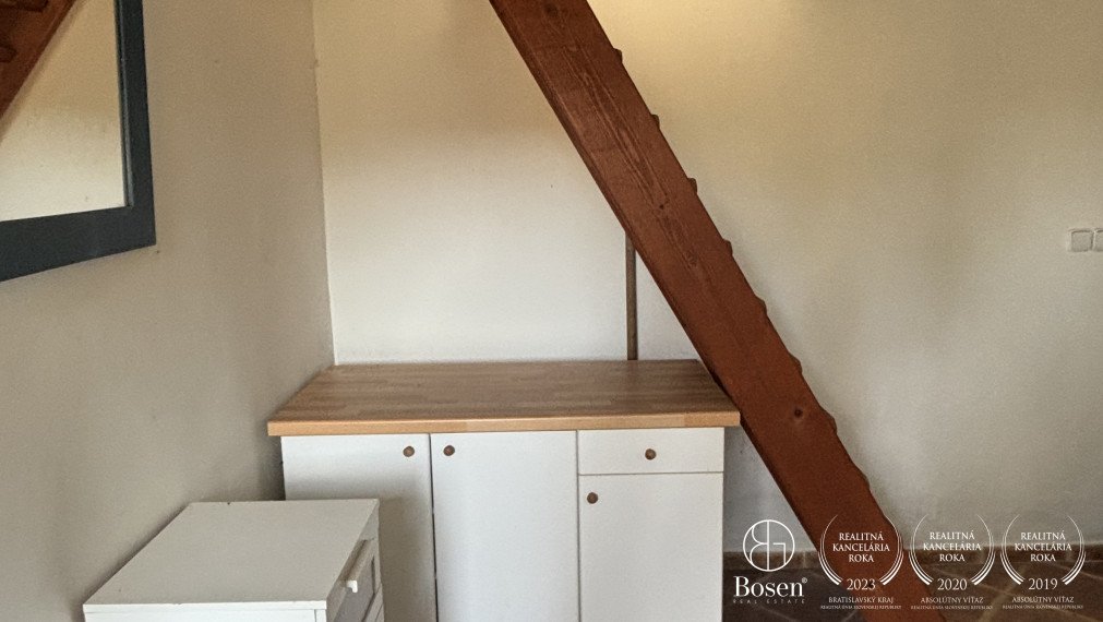 BOSEN | REZERVOVANÉ | Rekreačná chata s vlastným pozemkom, Modra