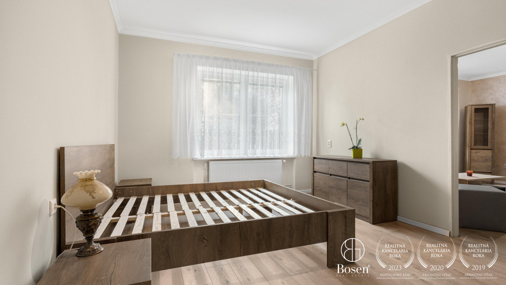 BOSEN | Na prenájom 3 izbový byt s parkovaním Malacky