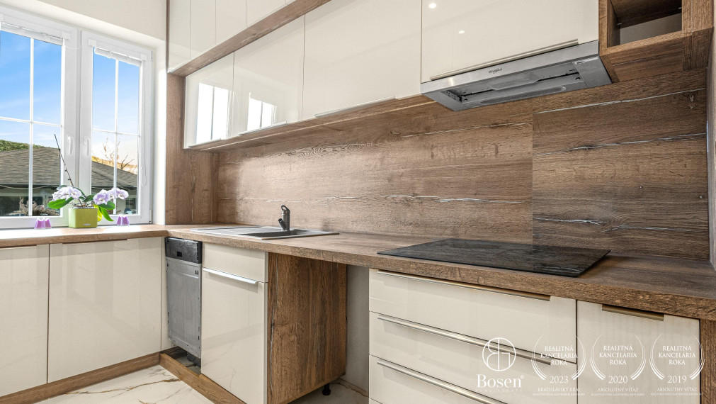 BOSEN | Na prenájom 3 izbový byt s parkovaním Malacky