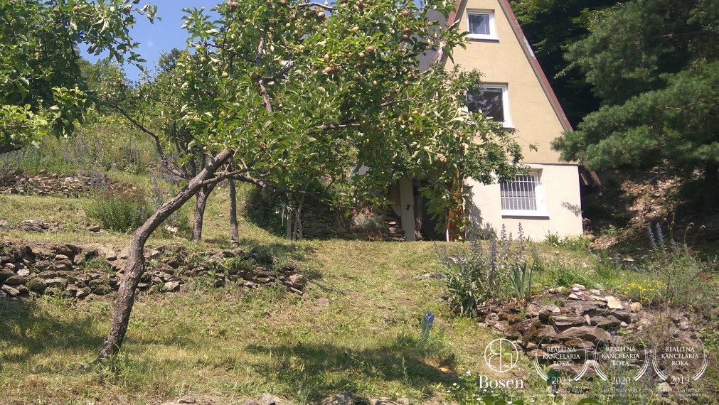 BOSEN | REZERVOVANÉ | Rekreačná chata s vlastným pozemkom, Modra