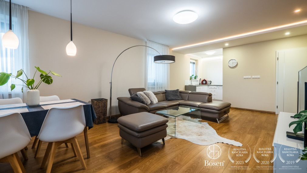 BOSEN | Na prenájom 2 izbový byt s parkovaním a klimatizáciou