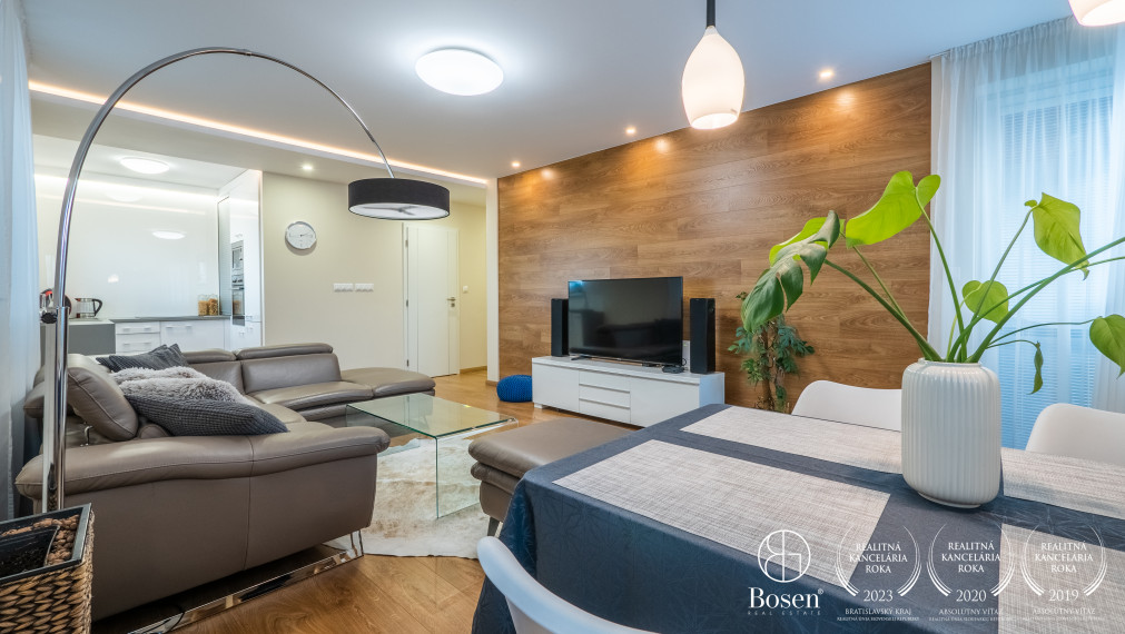 BOSEN | Na prenájom 2 izbový byt s parkovaním a klimatizáciou