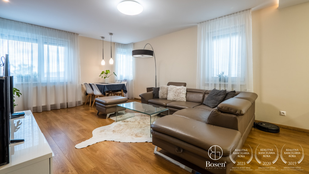 BOSEN | Na prenájom 2 izbový byt s parkovaním a klimatizáciou