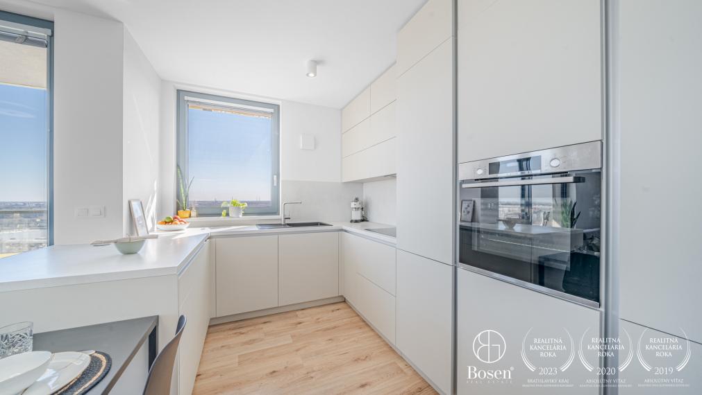 PREDANÉ: BOSEN | 3kk byt v novostavbe City Park Ružinov, 17. poschodie