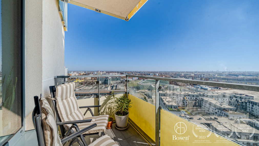 PREDANÉ: BOSEN | 3kk byt v novostavbe City Park Ružinov, 17. poschodie