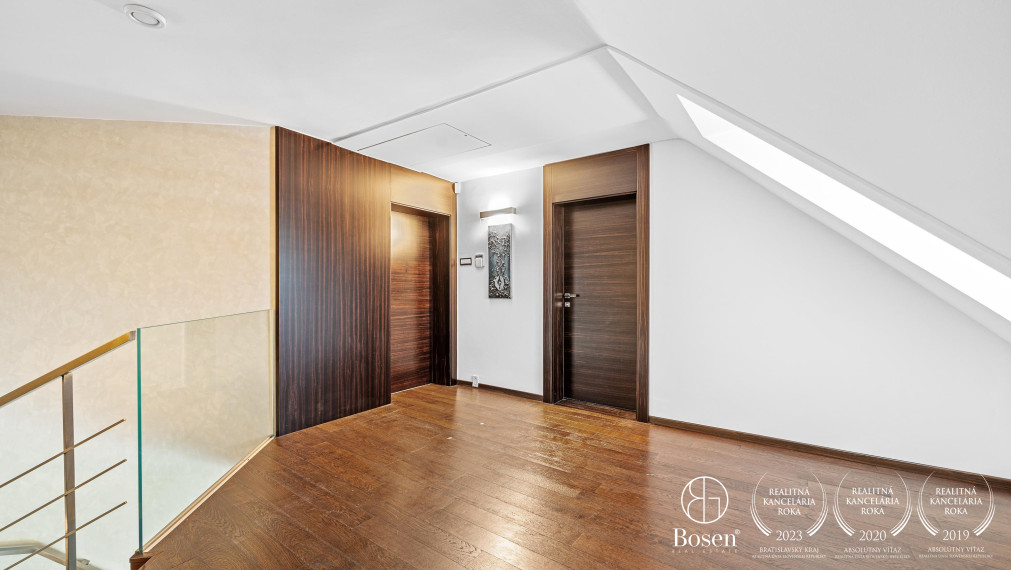 PREDANÉ: BOSEN | 5 izb. rodinný dom s bazénom v blízkosti centra Trnavy