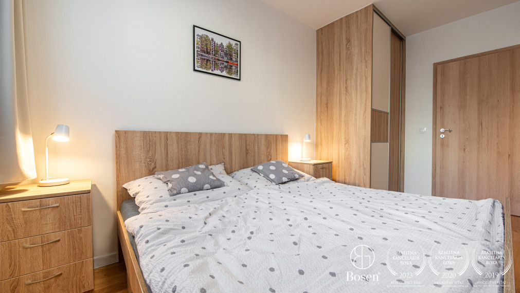 BOSEN | NA PREDAJ 2 izbový byt - Trenčín J. Halašu