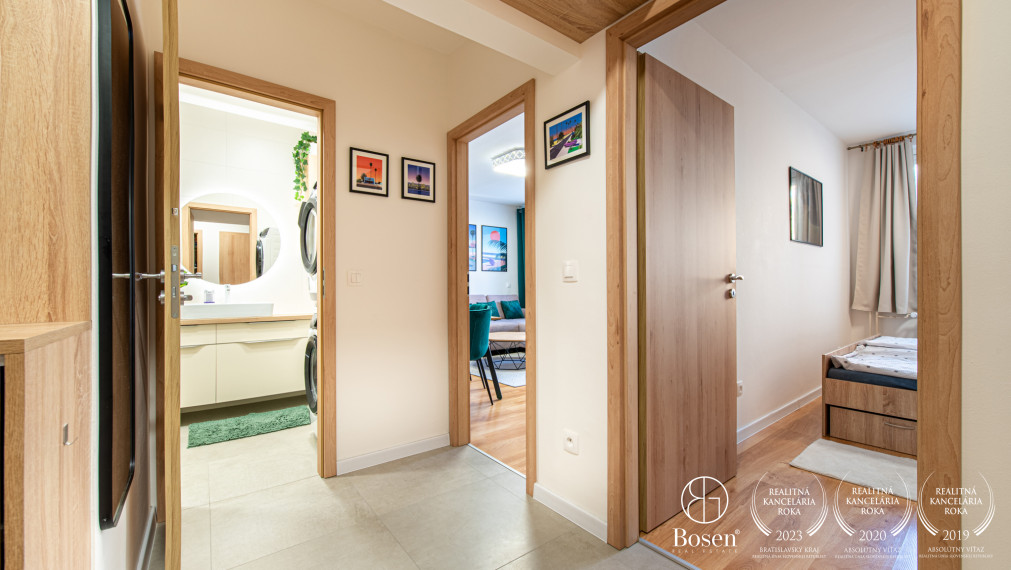 BOSEN | NA PREDAJ 2 izbový byt - Trenčín J. Halašu