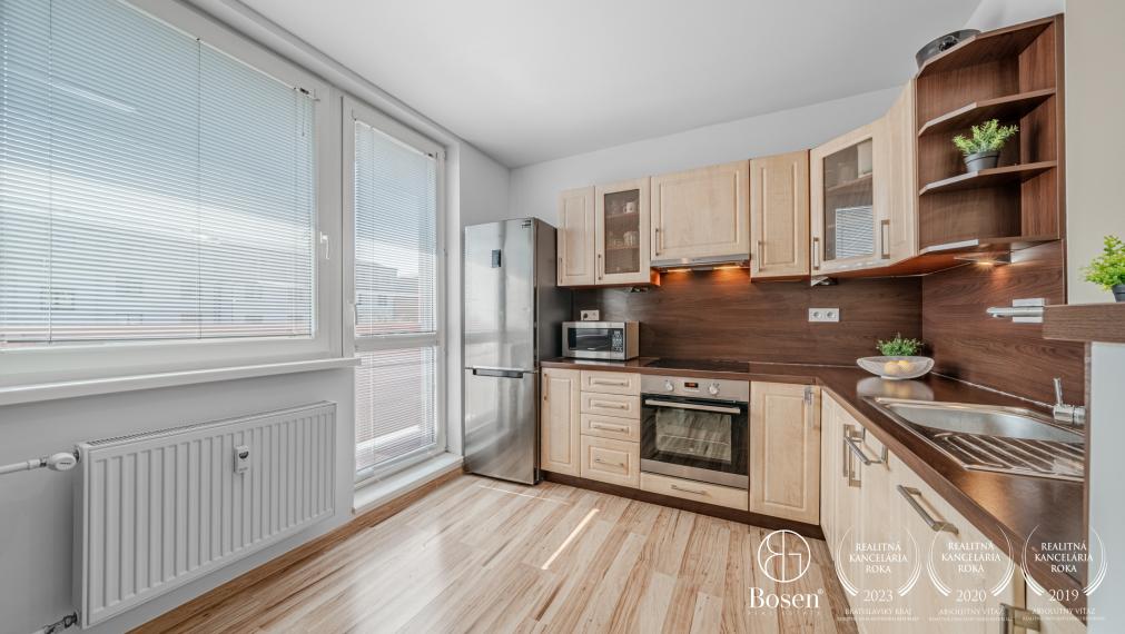 BOSEN | PREDANÉ | 4 izbový byt po kompletnej rekoštrukcii, Pezinok