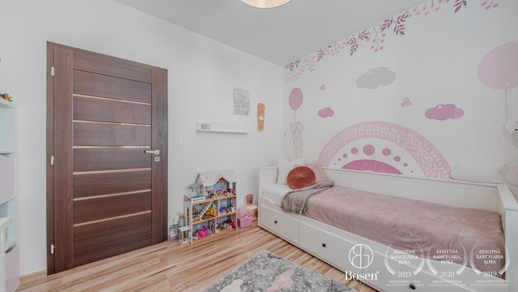 BOSEN | PREDANÉ | 4 izbový byt po kompletnej rekoštrukcii, Pezinok