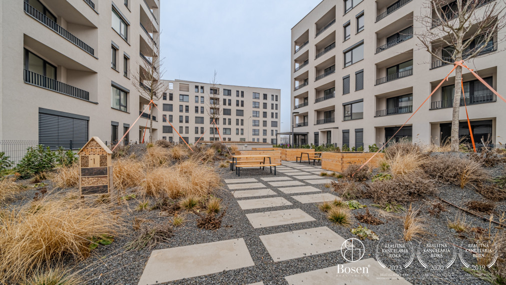 BOSEN | PREDANÉ | 2 izbový byt s garážovým státím,  PRÚDY Trnava