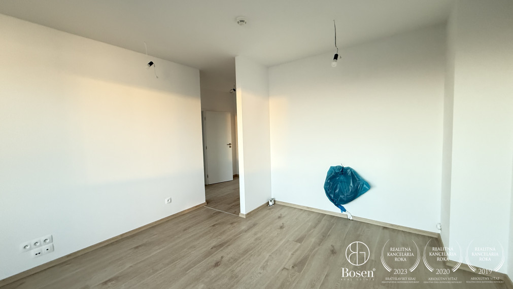 BOSEN | Praktický 2 izb.byt s balkónom v projekte Ovocné Sady, Ružinov
