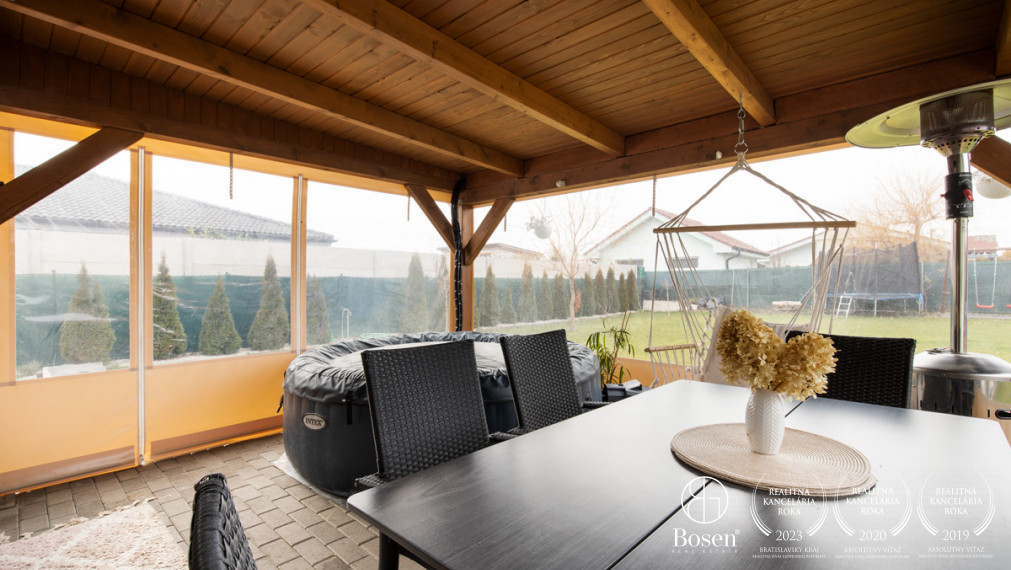 BOSEN | Rodinný dom s 834m2 pozemkom, Jastrabie Kračany