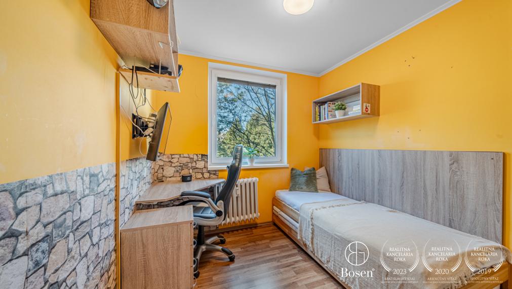 BOSEN | 4-izbový byt po čiastočnej rekonštrukcii v centre Senca