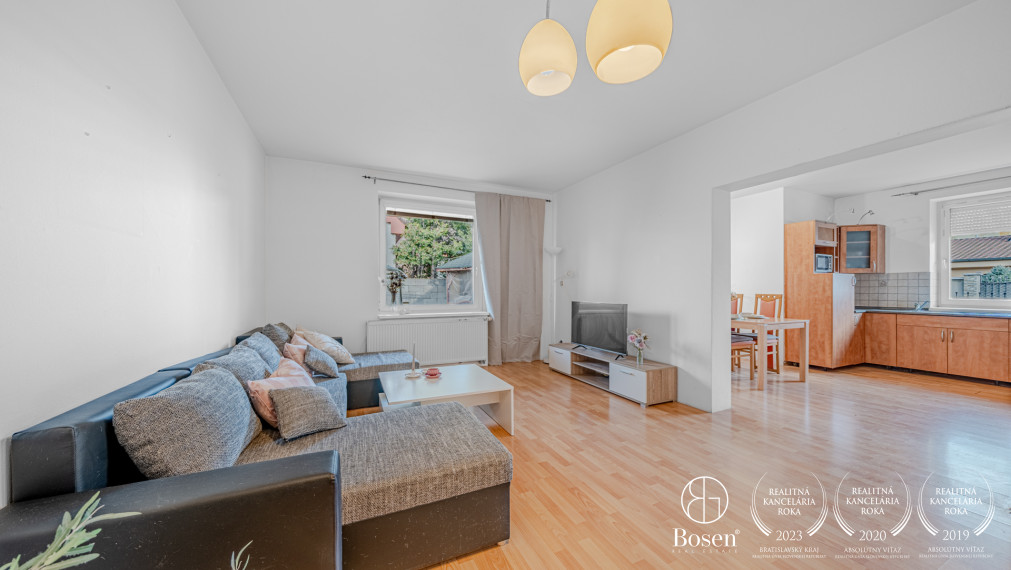 REZERVOVANÉ! BOSEN| 5 izbový rodinný dom v blízkosti centra mesta, Malacky