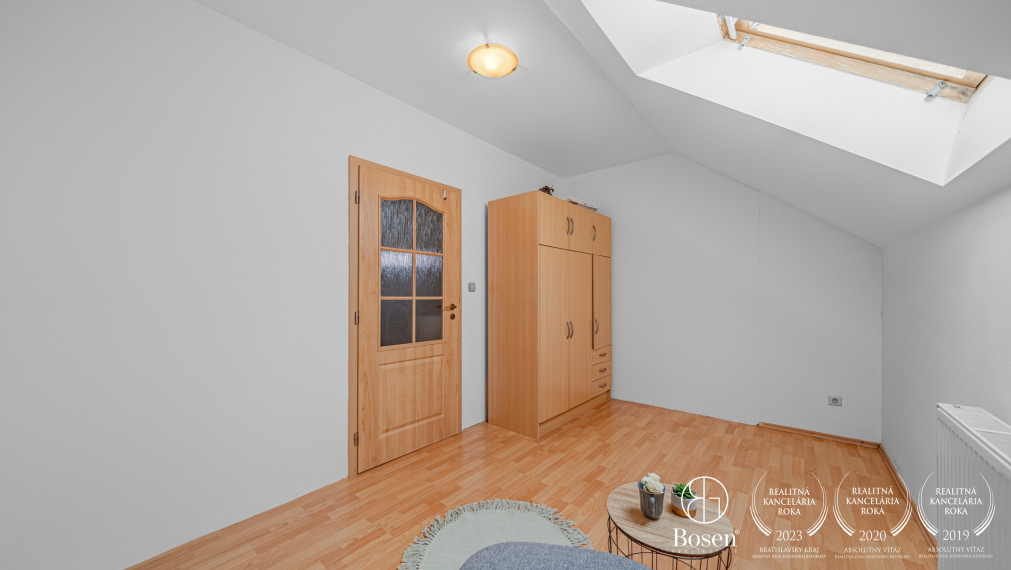 REZERVOVANÉ! BOSEN| 5 izbový rodinný dom v blízkosti centra mesta, Malacky