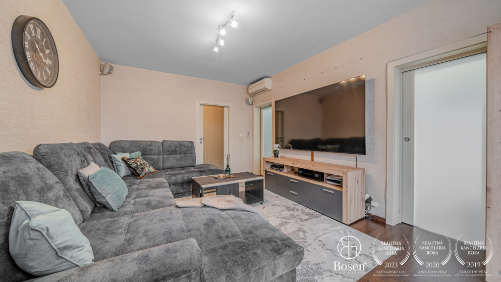 PREDANÉ - BOSEN | Priestranný 4 izbový byt, Rajčianska, Bratislava