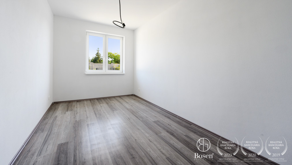 BOSEN |  3izb Rodinný dvojdom s komínom