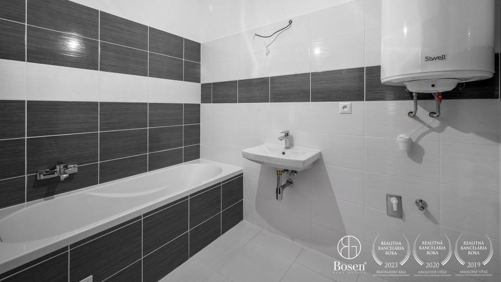 BOSEN |  3izb Rodinný dvojdom s komínom