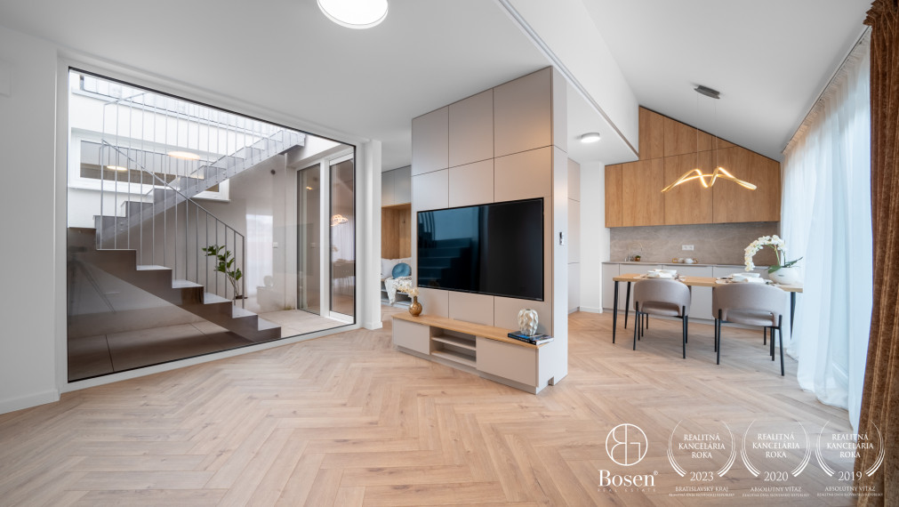 BOSEN | 3 izbový nadštandardný byt so strešnou terasou, Bratislava - Staré mesto