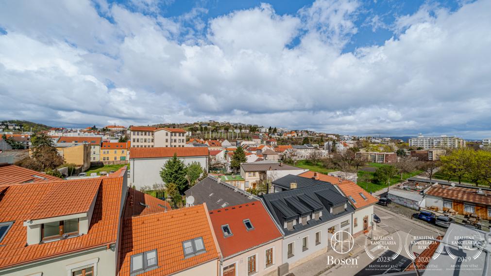 BOSEN | 3 izbový nadštandardný byt so strešnou terasou, Bratislava - Staré mesto