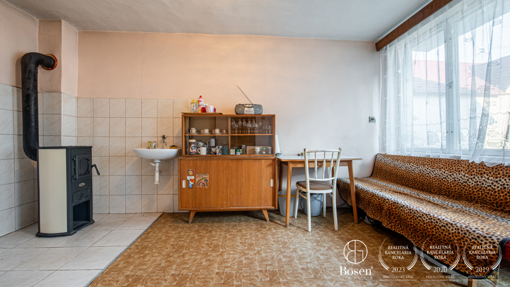 BOSEN | Na predaj dvojpodlažný rodinný dom s garážou v obci Bolešov