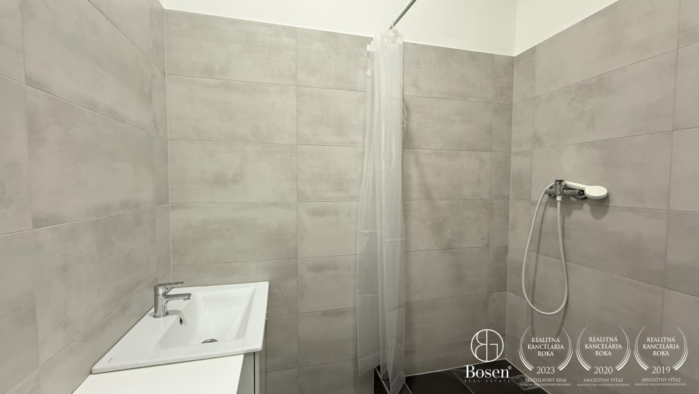 BOSEN | Kancelárske priestory, 98 m², 3x parkovanie, Ružinov