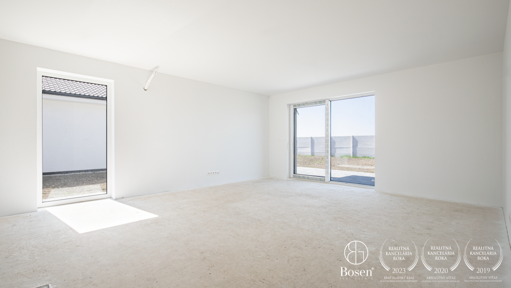 BOSEN | Na predaj priestranný 4izbový rodinný dom v obci Kráľov Brod