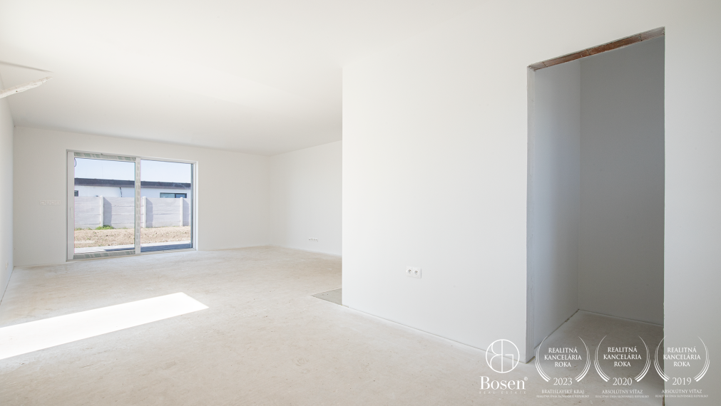 BOSEN | Na predaj priestranný 4izbový rodinný dom v obci Kráľov Brod