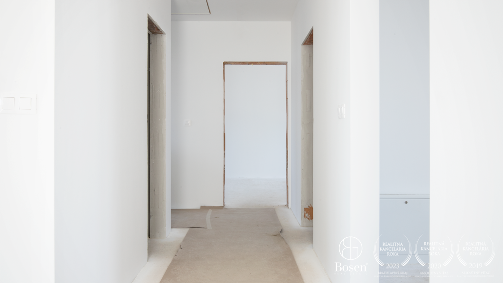 BOSEN | Na predaj priestranný 4izbový rodinný dom v obci Kráľov Brod