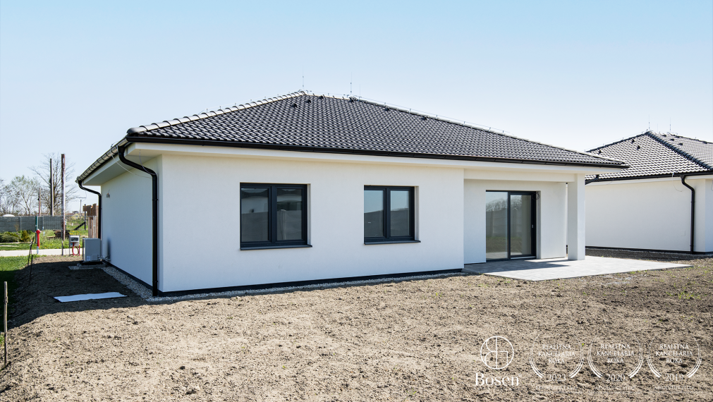 BOSEN | Na predaj priestranný 4izbový rodinný dom v obci Kráľov Brod