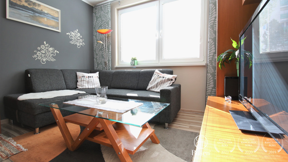 REZERVOVANÝ BOSEN I Na predaj 4izbový byt Mateja Bela - Trenčín