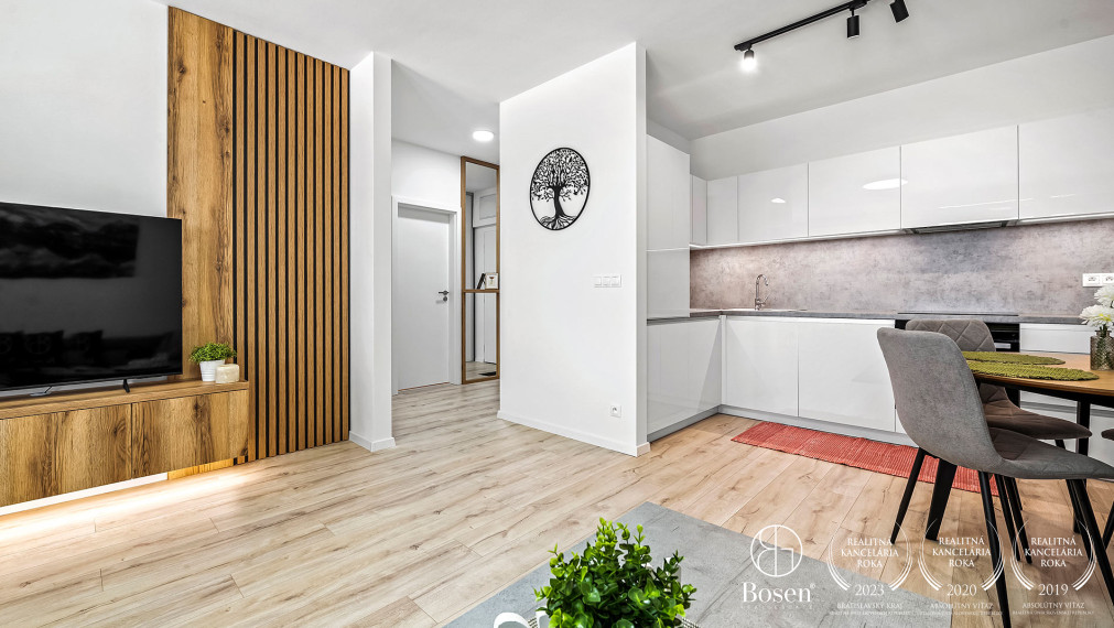 BOSEN | Zariadený 2-izbový byt s balkónom na prenájom