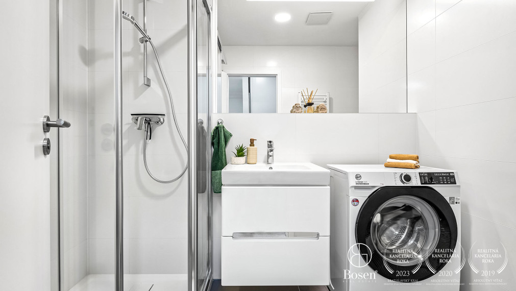 BOSEN | Zariadený 2-izbový byt s balkónom na prenájom