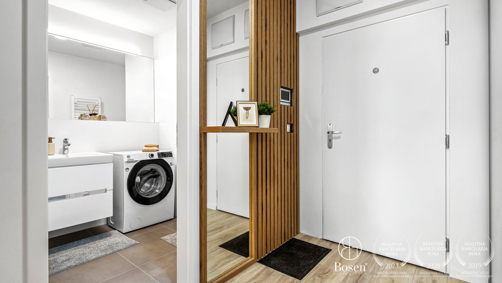 BOSEN | Zariadený 2-izbový byt s balkónom na prenájom