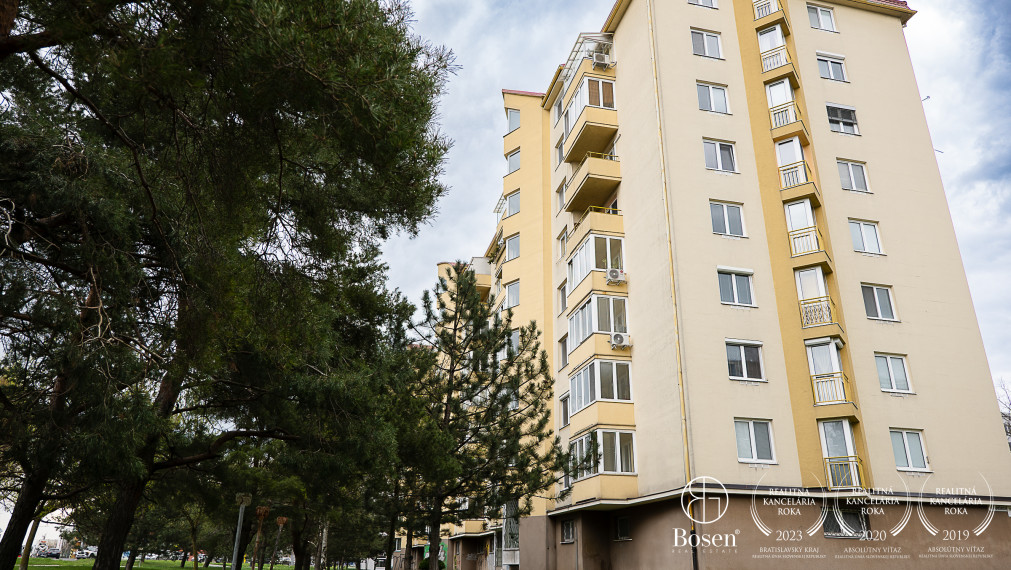 BOSEN I Rezervované !!!  veľký priestranný byt, Ružinov