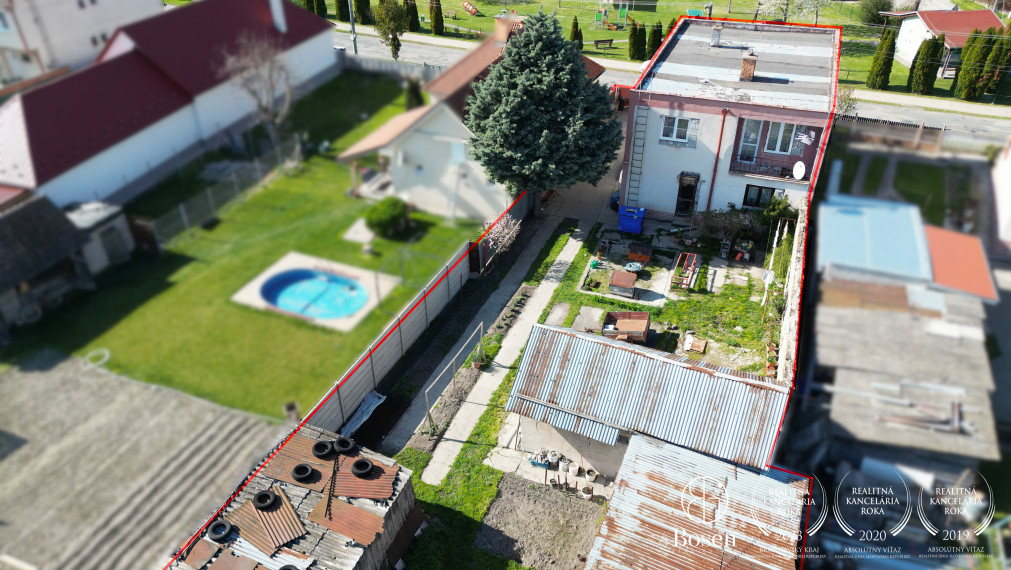 BOSEN | Na predaj 5-izbový rodinný dom v obci Ohrady