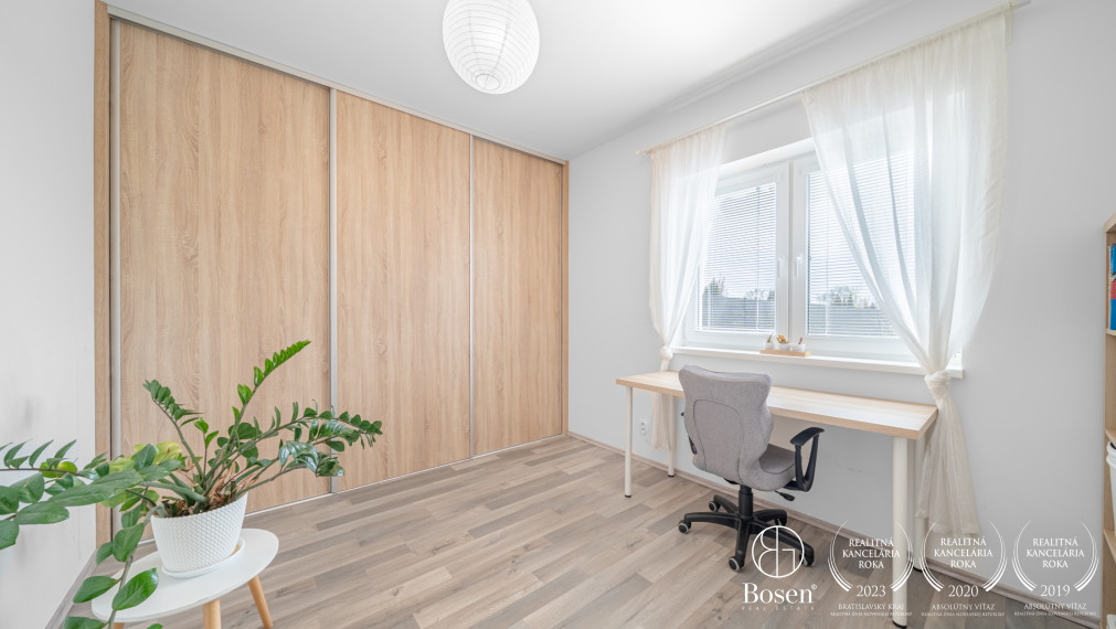 BOSEN | Rezervované 4 izbový  rodinný dom vo Veľkých Úľanoch