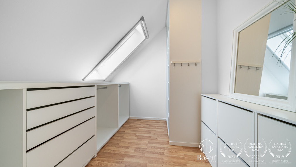 Bosen | Veľkometrážny 5-izbový mezonet v Starom Meste – Lešková ulica, 240m²