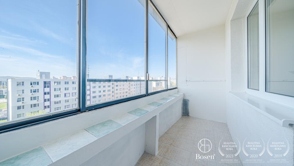 BOSEN | Zrekonštruovaná garsónka na Holíčskej ulici