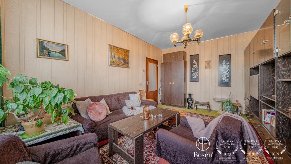 BOSEN | 2 izbový byt v pôvodnom stave, Toplianska, Bratislava